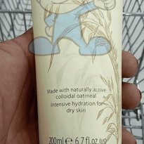 Beauty Formula Oatmeal Essential Daily Moisturising Lotion (2 X 200 Ml)